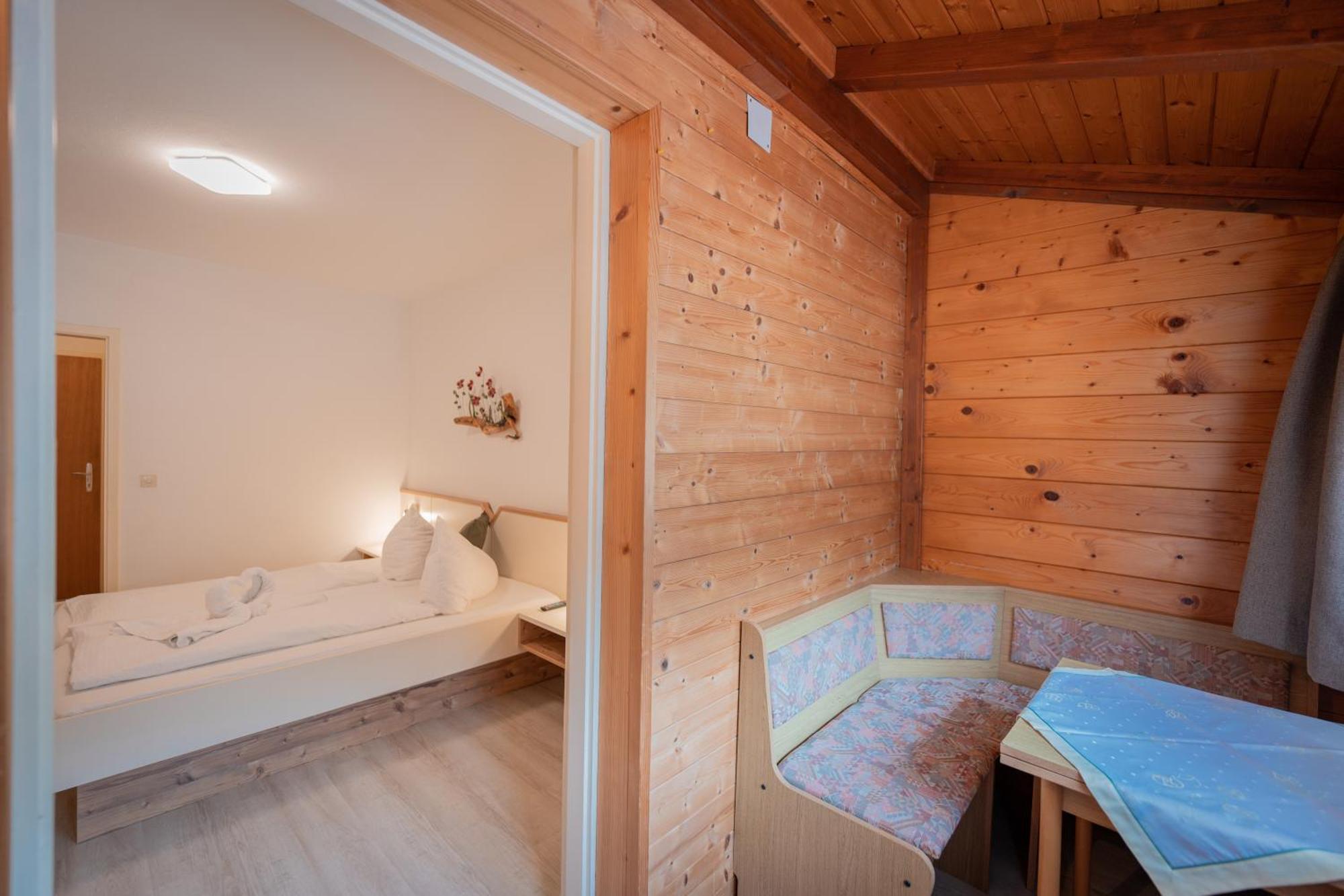 Seegasthof Katschnig Gmbh Unterburg am Klopeiner See Екстериор снимка